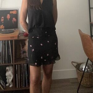 Casual Corner‎ Annex Floral Mini Skirt Ruffle Hem Petite Black Pink 0